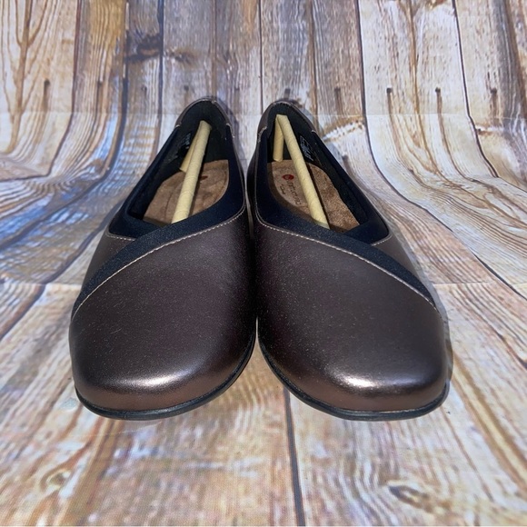 Clarks Pebble Metallic Un Darcey Ease Leather Flat Size 6M NEW - Picture 3 of 7